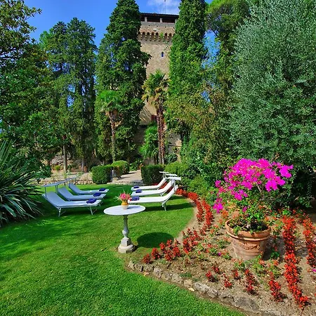 Rocca Di *